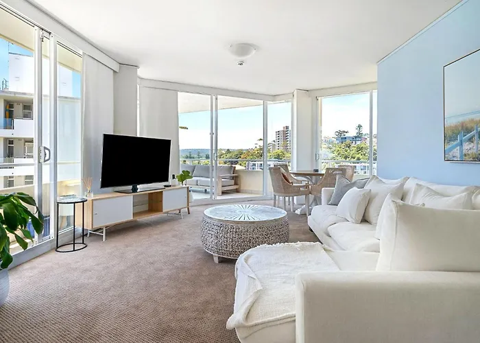 Oceanfront Serenity Amazing Views To Manly Beach
