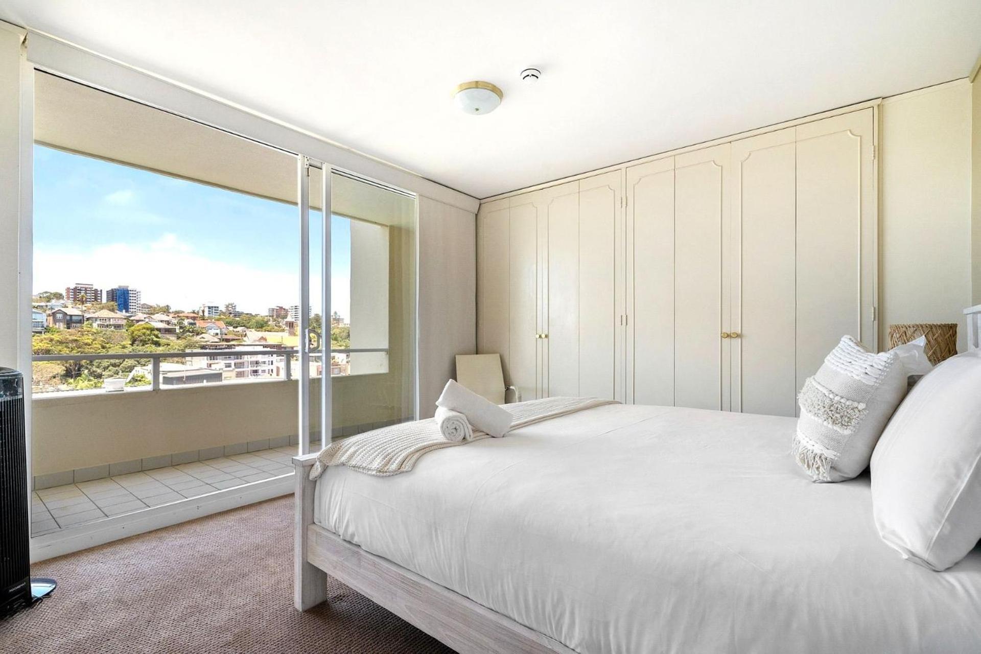 Oceanfront Serenity Amazing Views To Manly